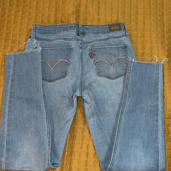 LEVIS stretchy super skinny ankle jeans COMFY! - Picture 4 of 4